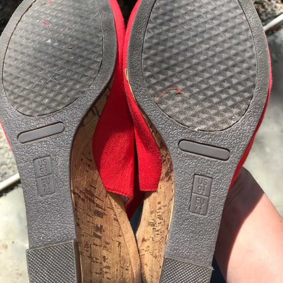 👠 WEDGES 👠 - Picture 4 of 7